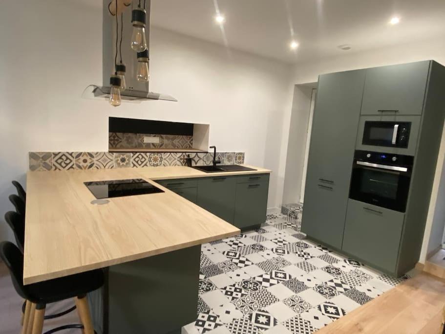 T2 4 Places 4Min A Pied Chateau Pau Ngoại thất bức ảnh